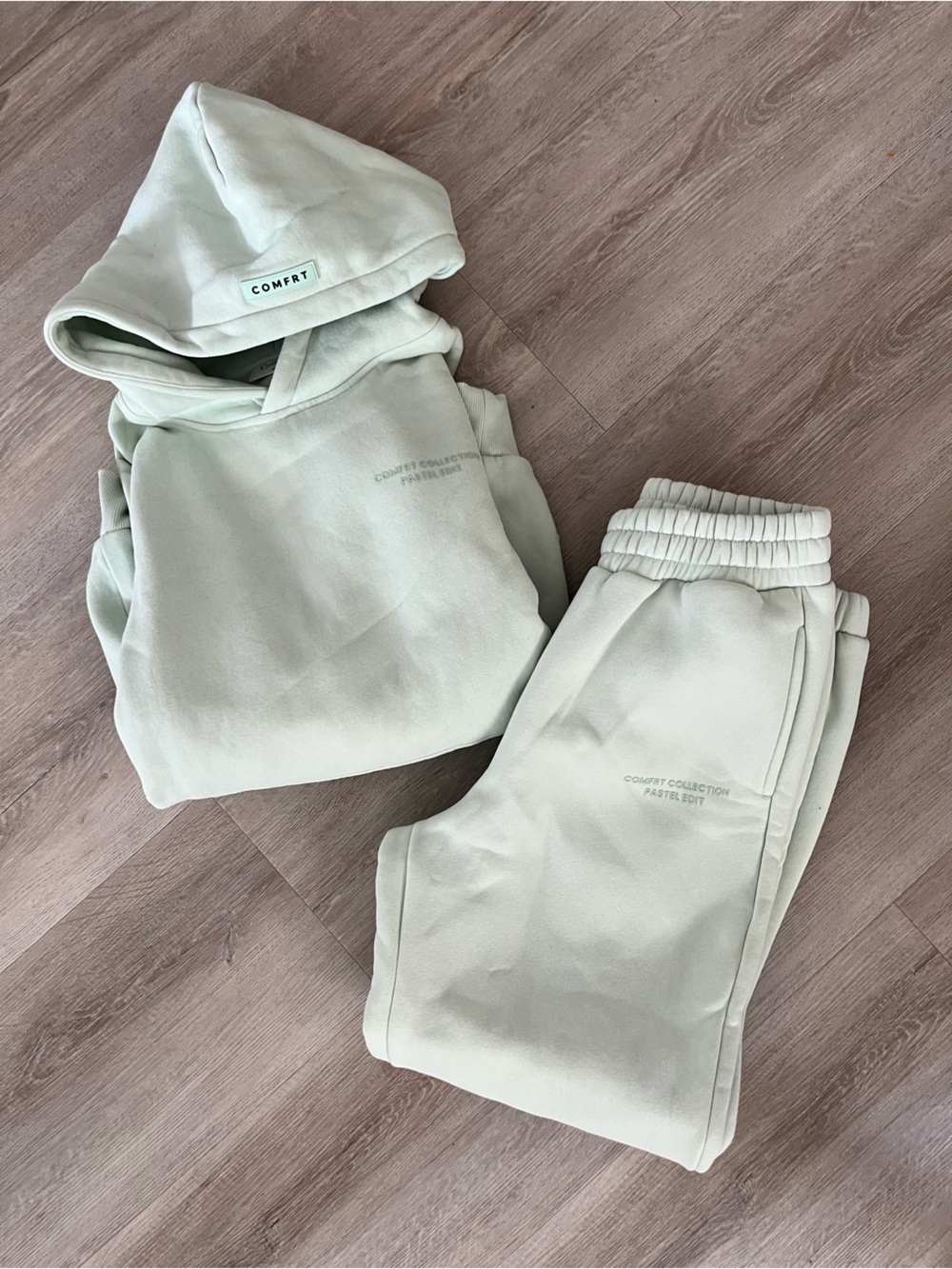 NEW CMFRT Hoodie & Sweatpants Set Pastel Mint Green Relaxed Oversized Medium